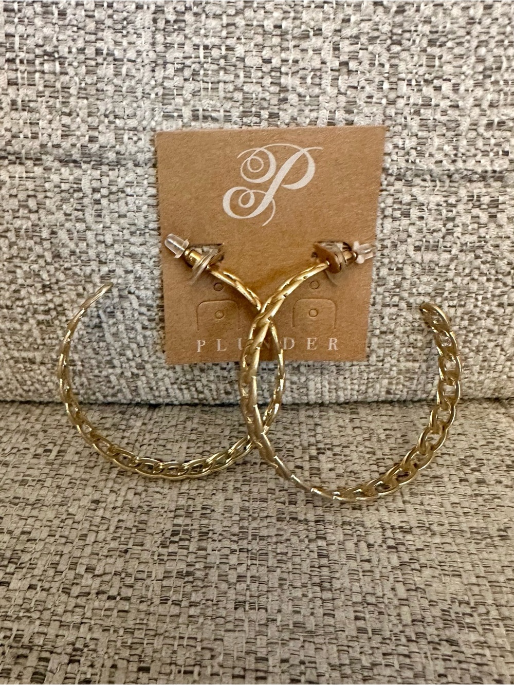 Plunder Alyson Gold Tone Chain Link Hoop Earrings 2.5” NWT